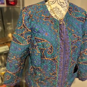 MWOT Isaac Mizrahi Live! Patterned quilted crop blazer.